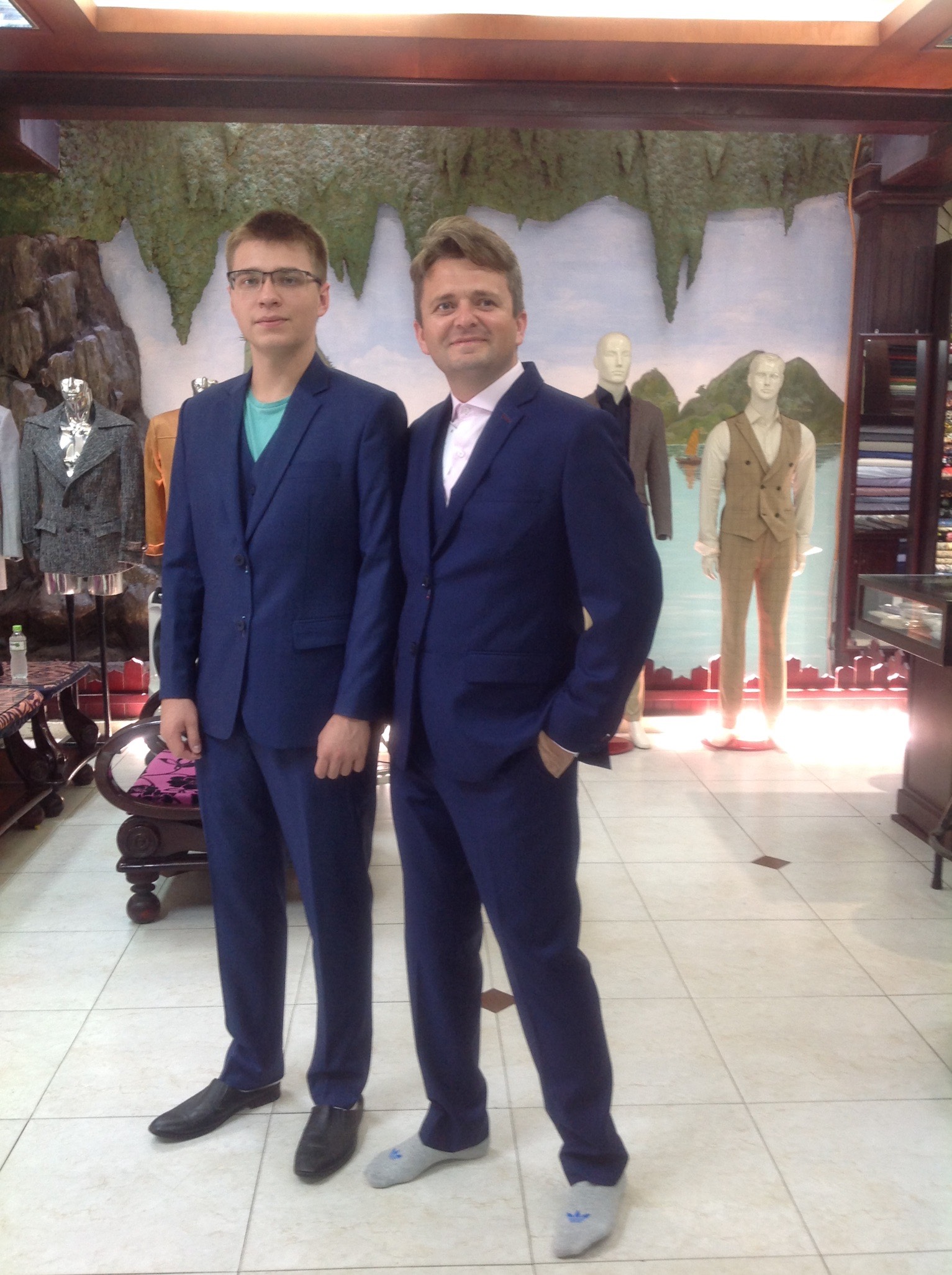custom suits in hoi an